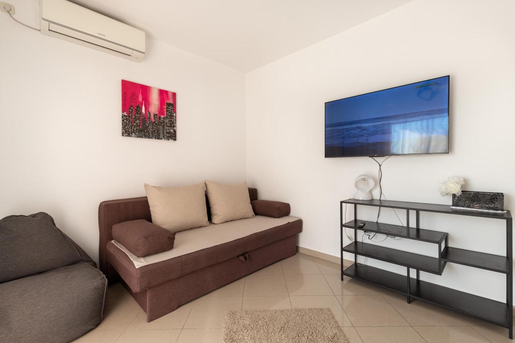 Apartmán M & B *