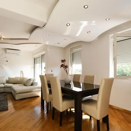 M & B Apartment Bibinje Exterior photo